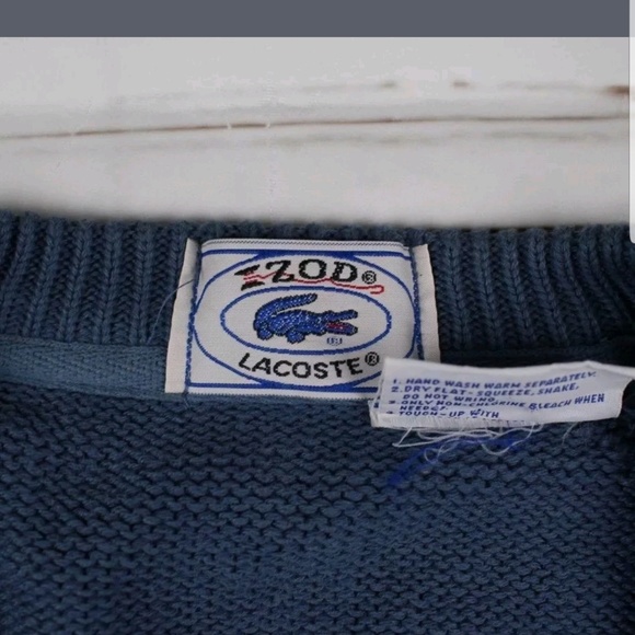 Vintage IZOD LACOSTE V Neck Sweater - Picture 4 of 4